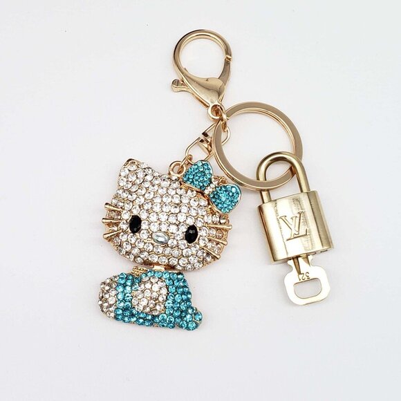 100% Auth Louis Vuitton Lock & Key with unbranded Bagcharm, Keycharm, Keychain - Picture 1 of 8